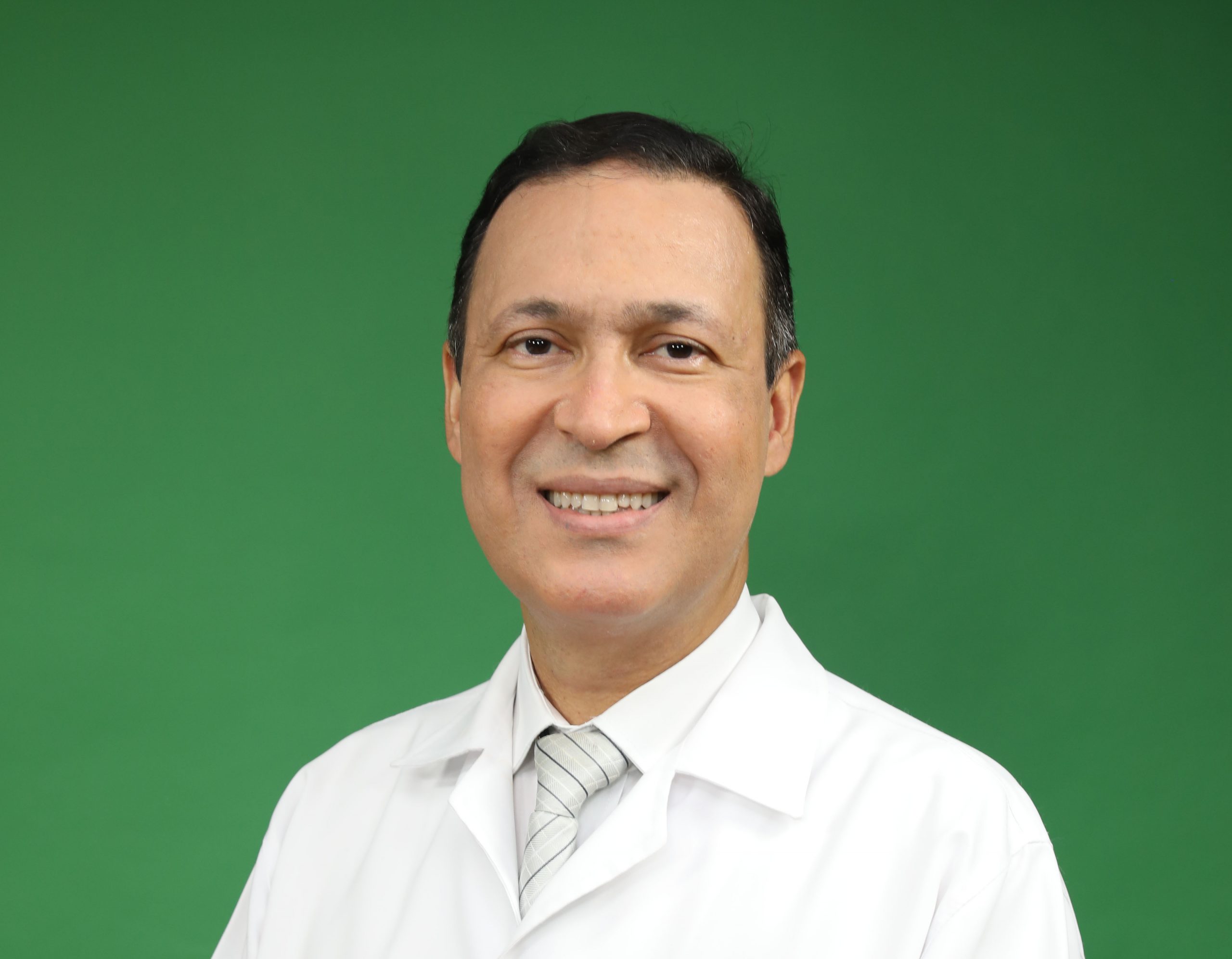 Professor Carlos Ferreira dos Santos é designado para novo mandato como superintendente do HRAC-USP