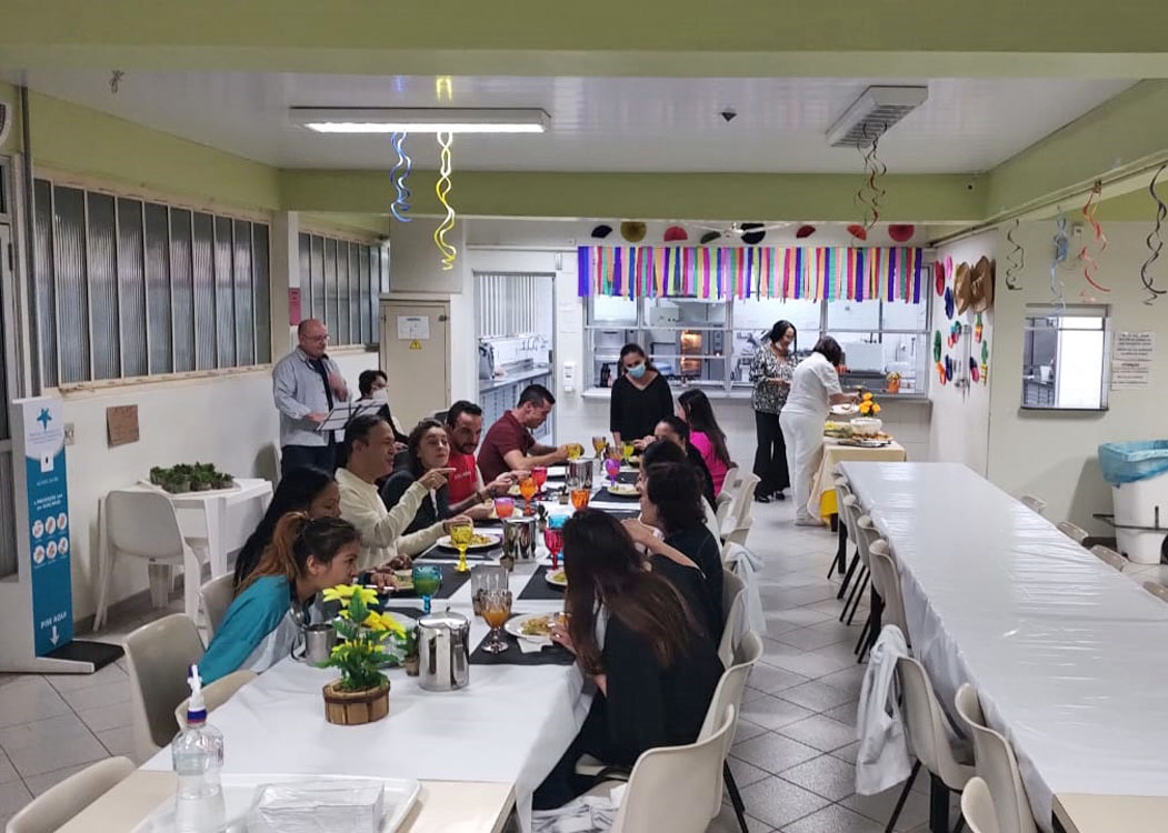 (Português do Brasil) Humanização: Projeto Tour Culinário traz jantares temáticos e apresentações musicais aos finais de semana